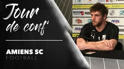 Avant  le match Olympique de Marseille - Amiens SC , Régis Gurtner