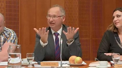 Szendvicslopás miatt mondott le egy szlovén képviselő