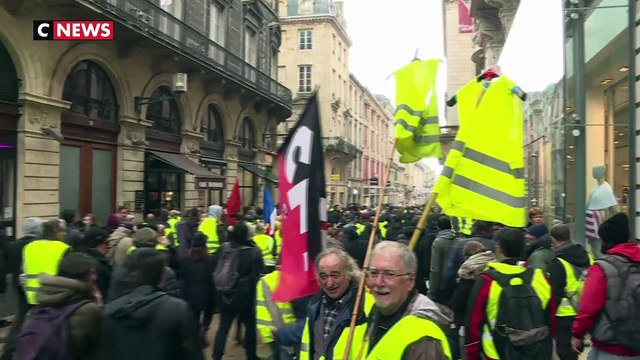 Gilets jaunes : les commerçants de Bordeaux à bout