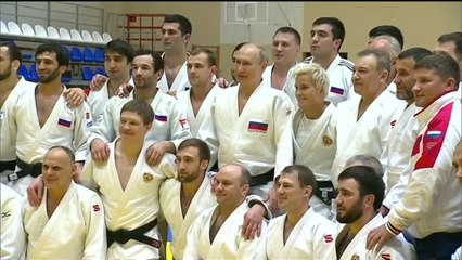 Presiden Rusia, Vladimir Putin Tunjukkan Kemampuan Judo