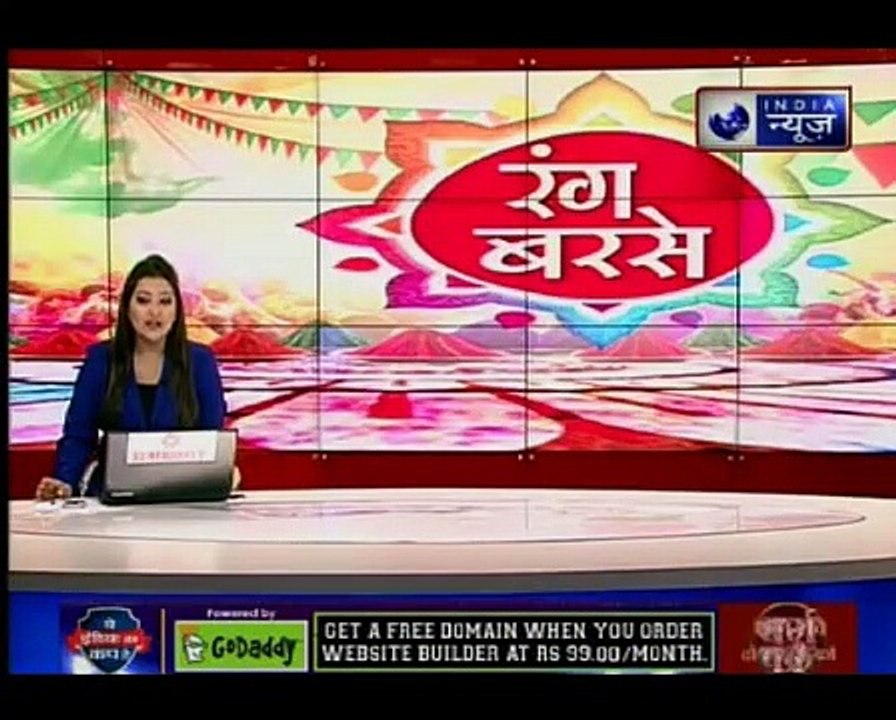 A 13-year-old boy throwing balloons falls from balcony in Pitampura, Delhi