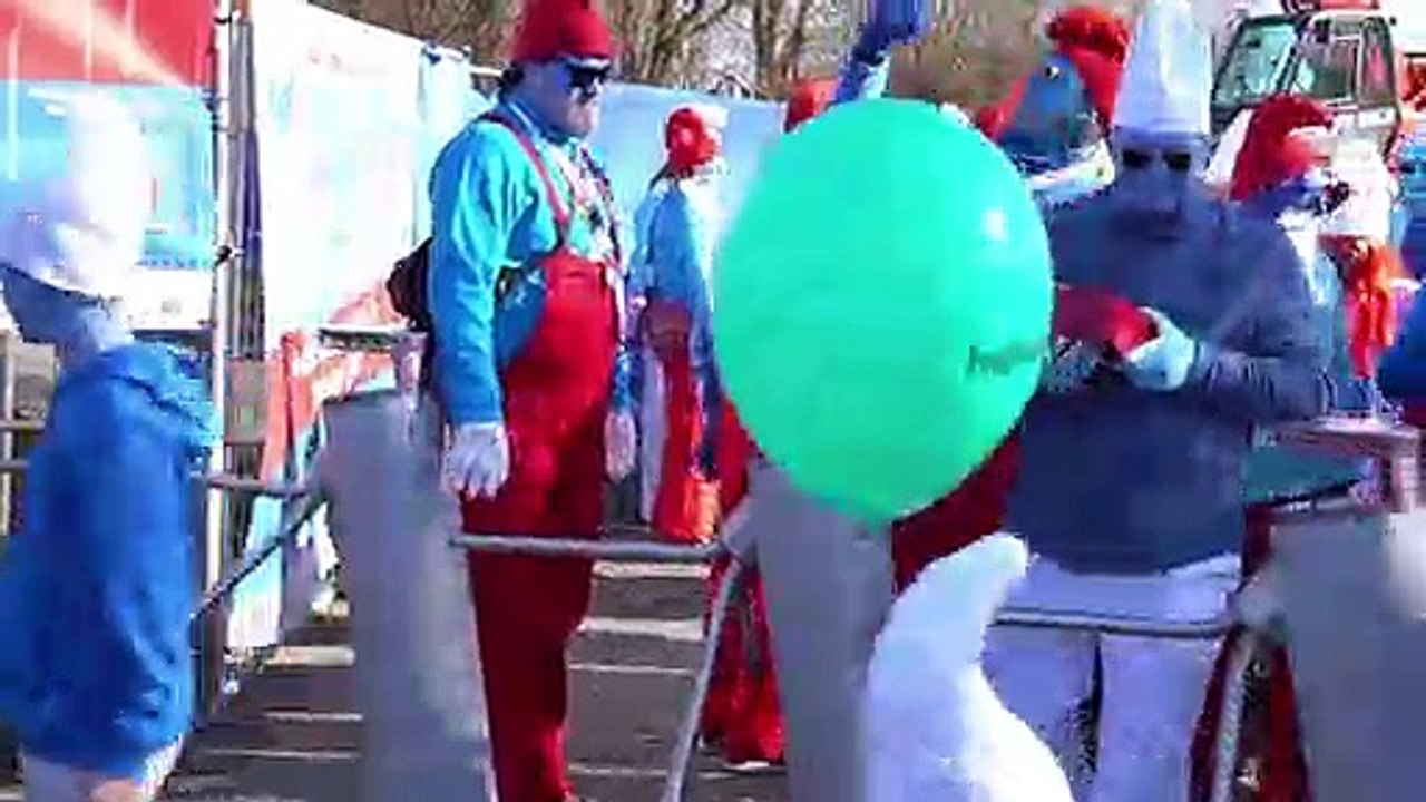 Weltrekord mit größtem Schlumpftreffen in Lauchringen