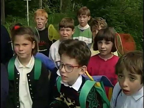 FRENCH FIELDS - S02E01 - Long Leggedy Beasties and Things That Go Bump in the Night