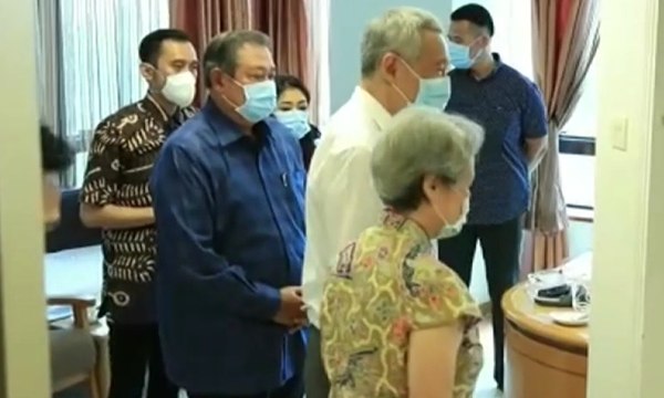 PM dan Wakil PM Singapura Jenguk Ani Yudhoyono