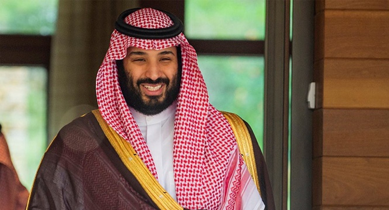 فيديو: لفتة إنسانية للأمير محمد بن سلمان تجاه طفلة.. والسبب