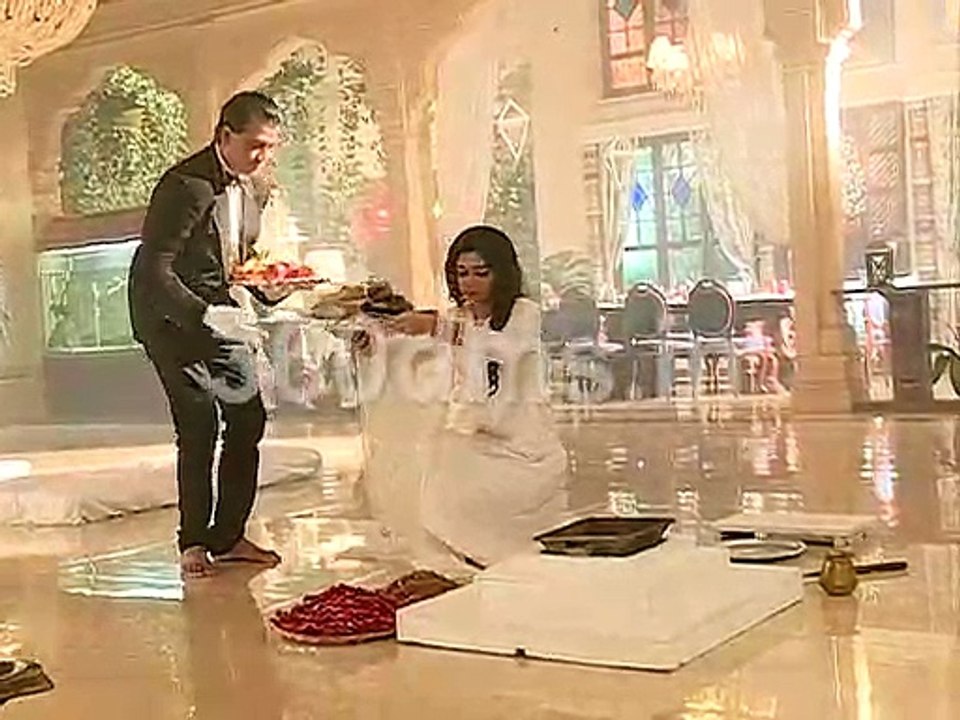 Guddan Tumse Na Ho Payega | Guddan Prepares Pooja For Akshat's Wife | गुड्डन तुमसे ना हो पायेगा