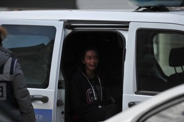 Ankara'nın Kuşçağız Mahallesi'nde Karısıyla Tartışan Koca, Çocuklarının Gözü Önünde Eşini Öldürdü.