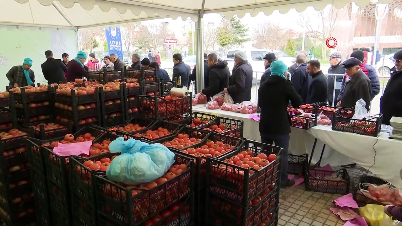 Başkan Aktaş, tanzim satış noktasında vatandaşa hizmet etti