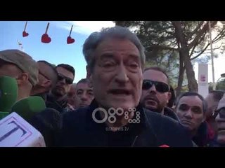 Ora News - Opozita: Protestuesit u provokuan, Rama të dorëhiqet