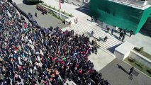 Sulmi ndaj kryeministrisë. Protestuesit tentuan që të hyjnë në godinë - Top Channel Albania