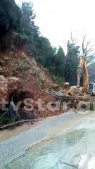 Επιχείρηση καθαρισμού από την κατολίσθηση στην Στενή