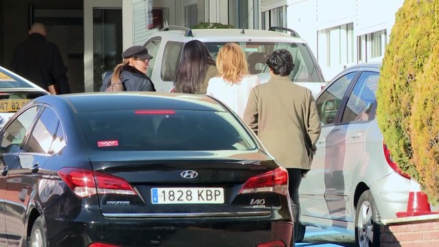 Ivonne Reyes tranquiliza a los medios tras su operación