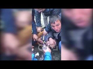 Ora News - Protesta, lëndohet gazetari i Ora News