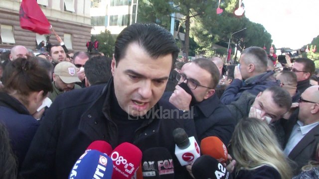 SHBA dhe BE denojne dhunen