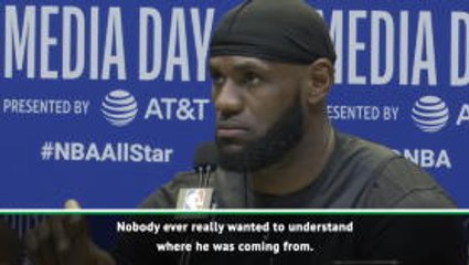 LeBron James sends powerful message of support to Kaepernick