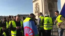 Chalecos amarillos” cumplen 3 meses de protestas en Francia