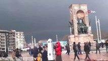 Taksim'de Ortaya Çıkan Gökkuşağı Görenleri Hayran Bıraktı
