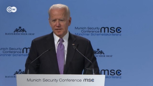 Джо Байден о российской угрозе и влиянии Москвы в США на Мюнхенской конференции по безопасности | DW