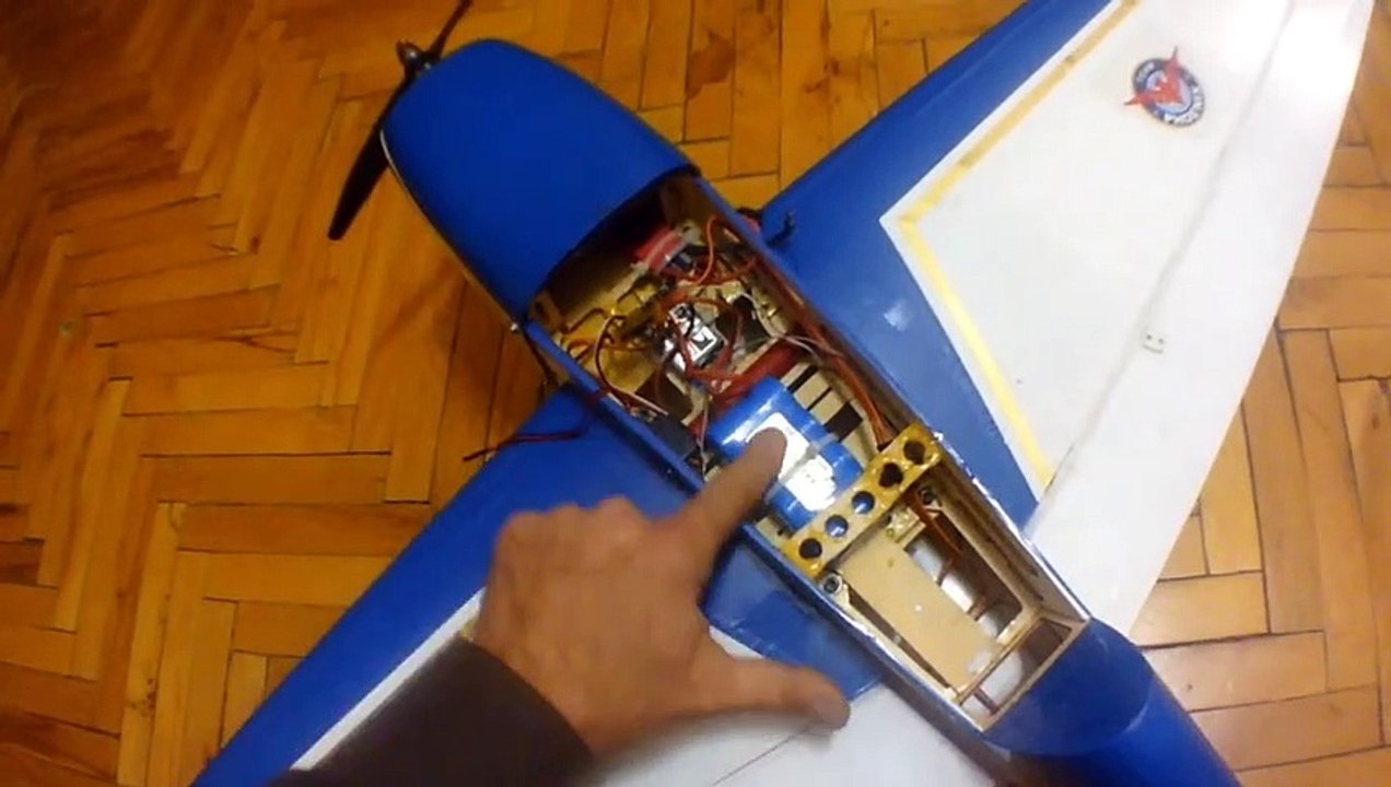 NEFIS MODEL UCAK R-C 6 KANALLI EXTRA 260 EP - IHA (iNSANSIZ HAVA ARACI) - GUCLU ELEKTRIK MOTORLU