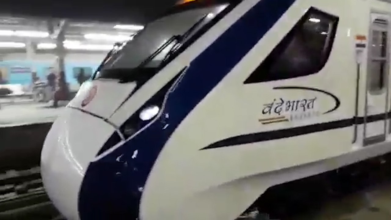 Piyush Goyal tweets 'Tickets sold out' on Vande Bharat's first commercial run