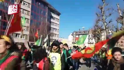 Strasbourg'da teröristbaşı Öcalan yürüyüşü