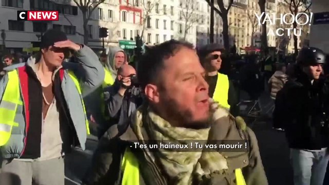 Gilets jaunes : pluie de réactions après les insultes subies par Finkielkraut