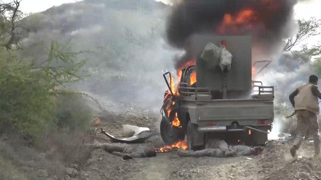 تحذيرات من مجاعة.. متى يوقف أطراف النزاع باليمن هجماتهم؟