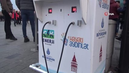 Taksim'de Engellilerin Kullandığı Şarj İstasyonunun Soketi İkince Kez Çalındı