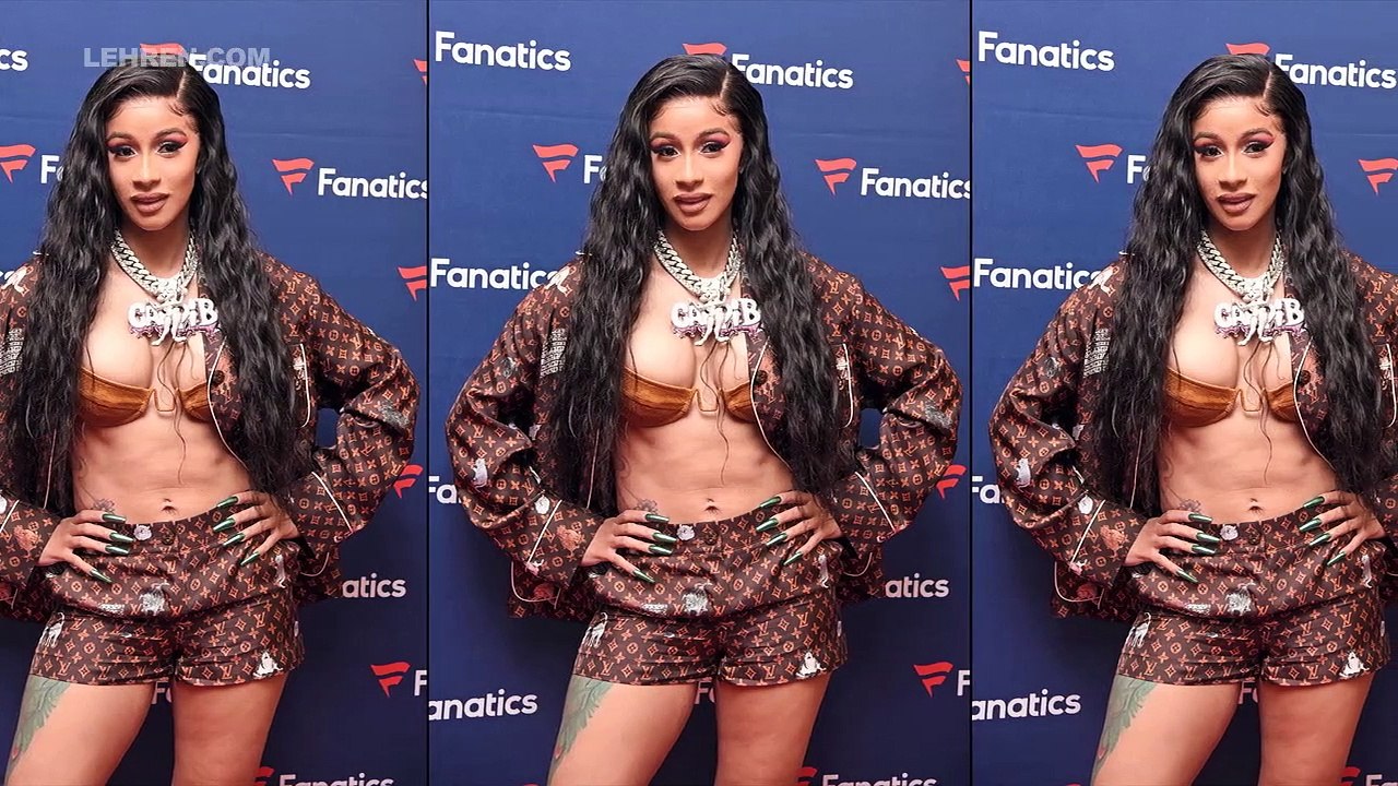 Cardi B Shows Off Her Assets & Posts A NSFW Comment About Offset!