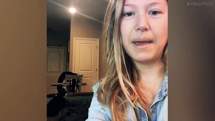 رد فعل طريف لقطة لا تحب صوت صديقتها في الغناء