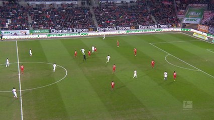 22e j.- Mené deux fois au score, le Bayern finit par l'emporter à Augsbourg