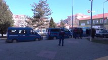 Jandarma'dan Zehir Tacirlerine Şafak Baskını: 8 Gözaltı
