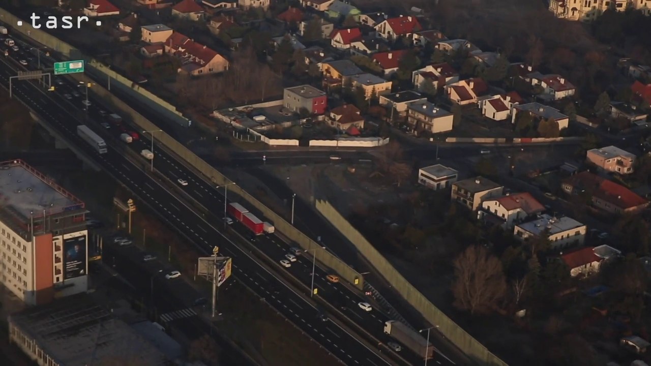 Letecké zábery dopravnej situácie v Bratislave počas dopravných obmedzení