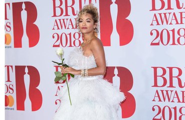 Rita Ora 'comprend' la controverse de sa chanson 'Girls'