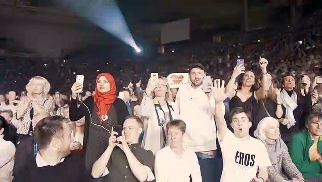 Eros Ramazzotti, il “Vita ce n’è world tour” debutta a Monaco