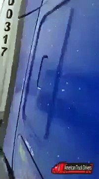 Un carambolage sur une route enneigée à Missouri