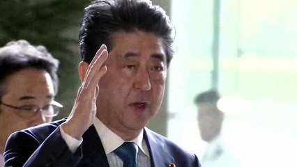 위협? 평화?...北에 대한 아베의 모순된 시선 / YTN