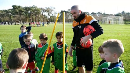 Les enfants des Partenaires VIP du FC Lorient coachés par les Merlus !