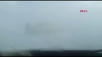 Ardahan'da Ulaşıma Kar ve Tipi Engeli