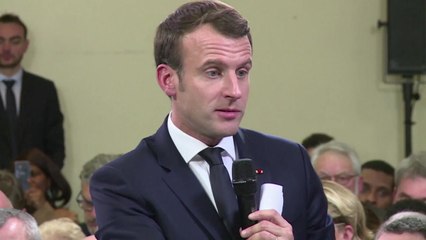 마크롱 지지율 반등세 '뚜렷'...유권자 과반 "노란조끼 시위 끝내야" / YTN