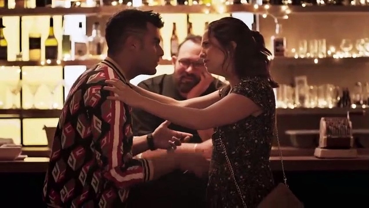 Capítulo 2: Carlos, el cantante famoso | Mi lista de exes - Distrito Comedia