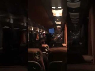 Autobusi Shkup-Gostivar i stërmbushur, udhëtarët qëndrojnë në këmbë