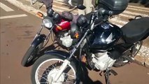 Batida entre motos deixa mulher ferida na Avenida Brasil