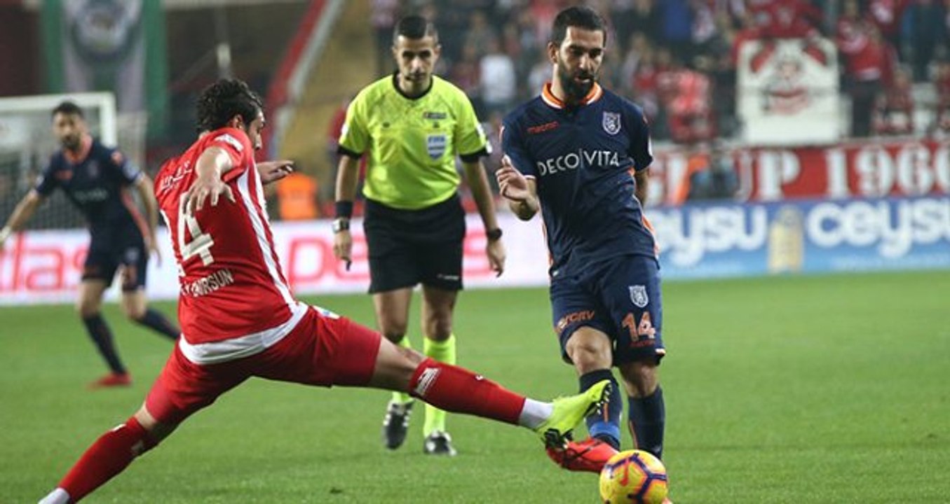 Arda Turan'ın Hareketi, Mete Kalkavan'ın Kararını Değiştirmedi!