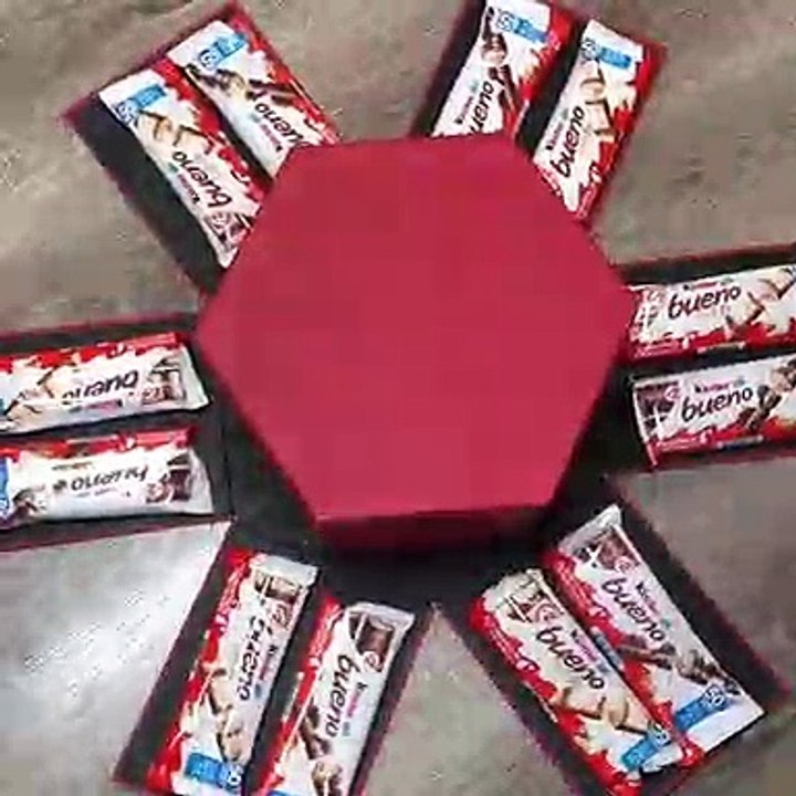 Boite explosive de Kinder