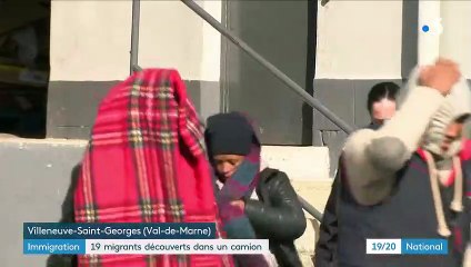 Val-de-Marne : 19 migrants découverts dans un camion