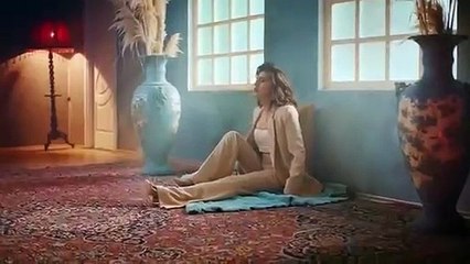 Yıldız Tilbe - Sen Aşıksın Bana