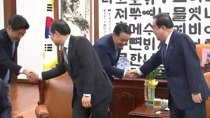 국회의장·여야 5당 원내대표 회동...여야 이견 여전 / YTN