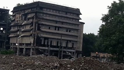 Buildings braking construction - wait for it!!!!!