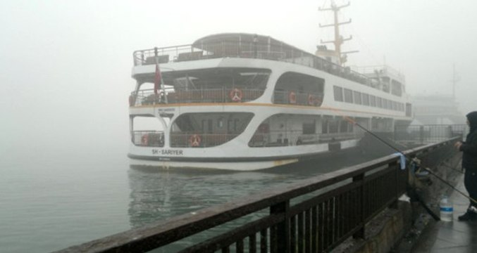 Son Dakika! İstanbul'da Yoğun Sis Nedeniyle Şehir Hatları Vapurlarının Tüm Seferleri İptal Edildi